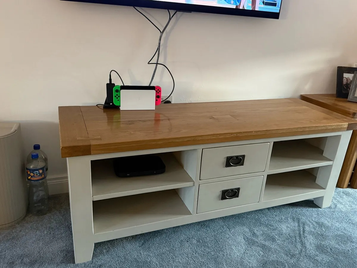 Tv unit - Image 2