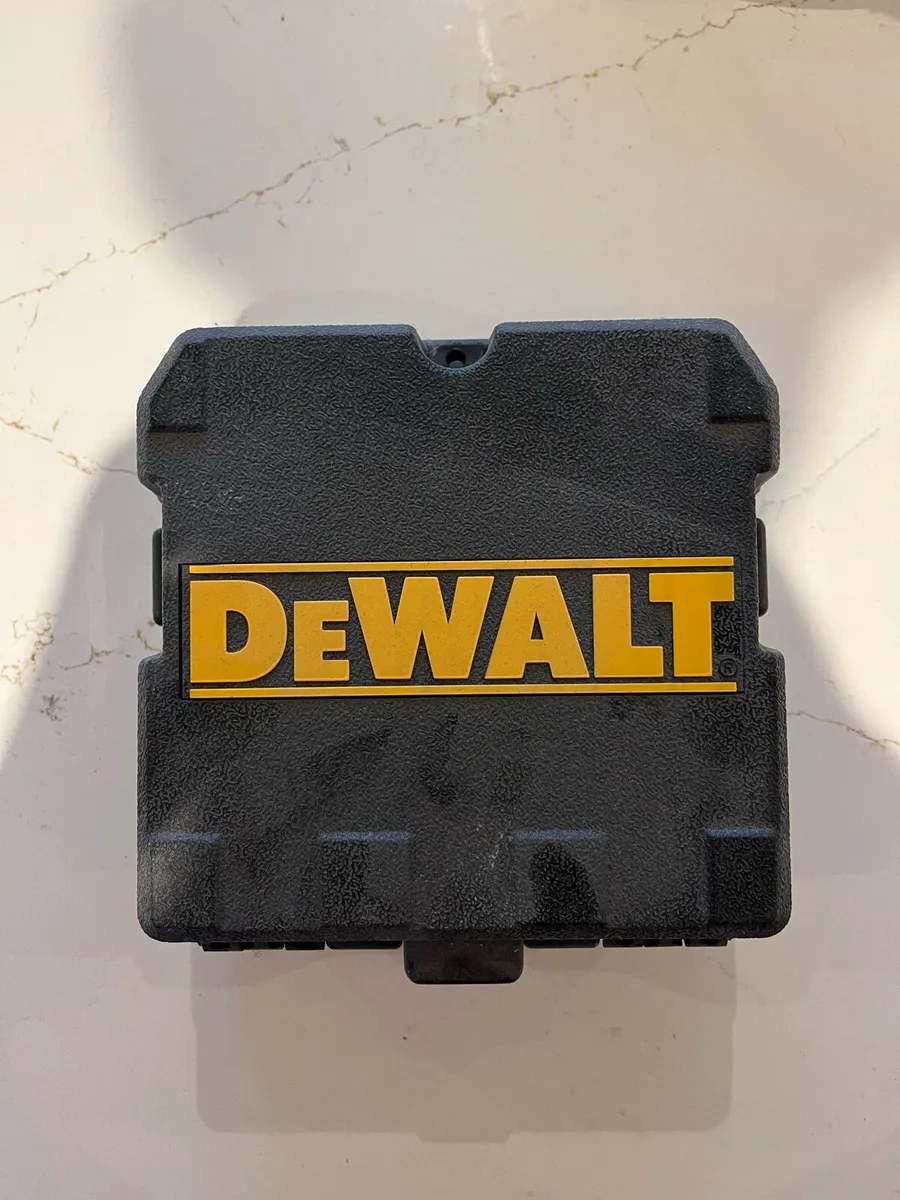 Dewalt lazer level - Image 1