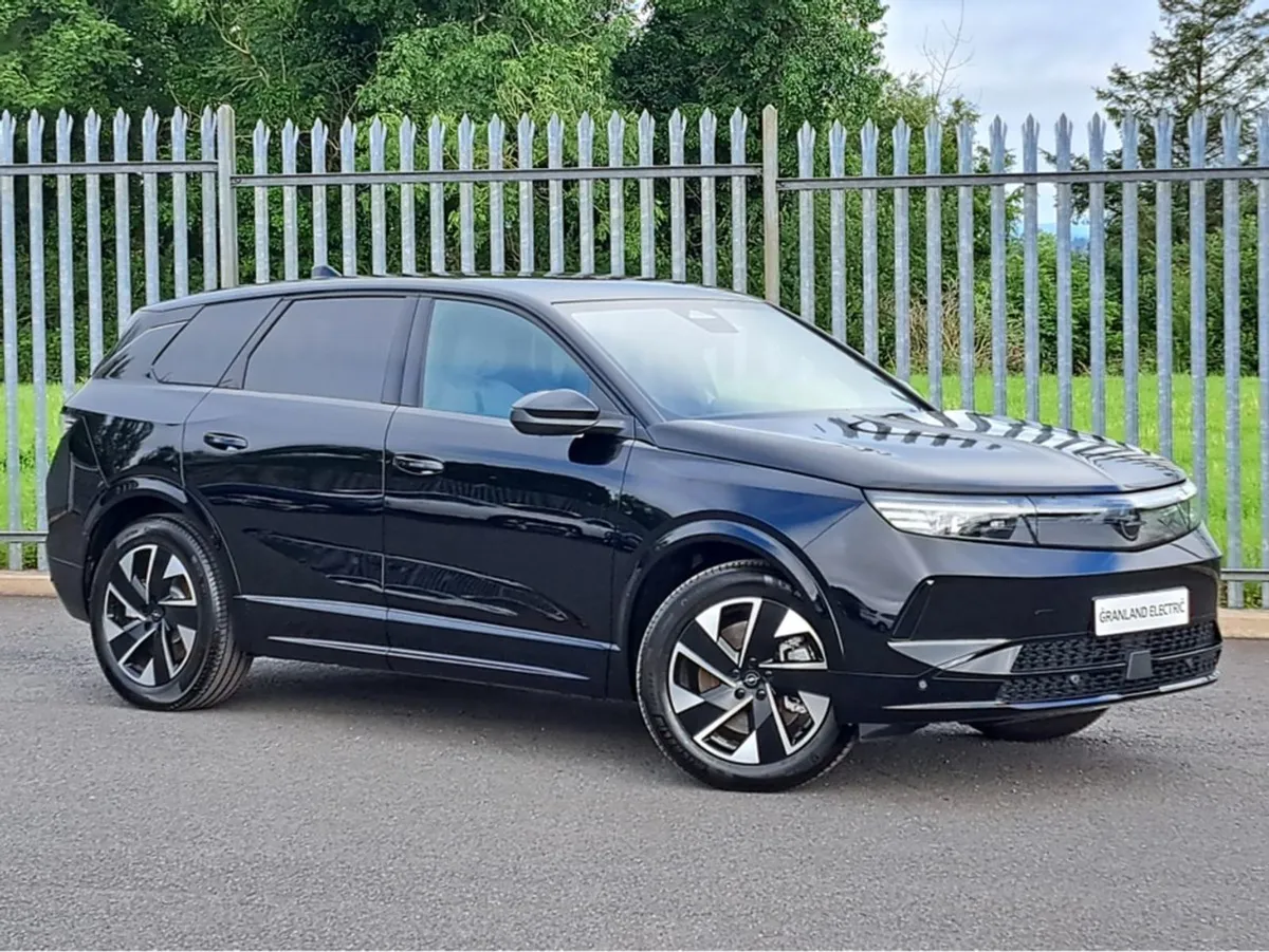 Opel Grandland GS 213BHP 73kwh Fully Electric  to - Image 3
