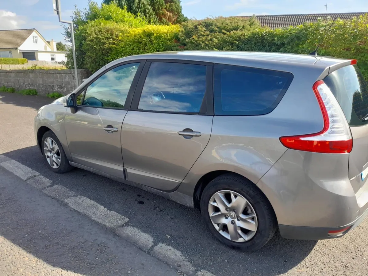 2011 Renault Grand Scenic 1.5 Dci - Image 2