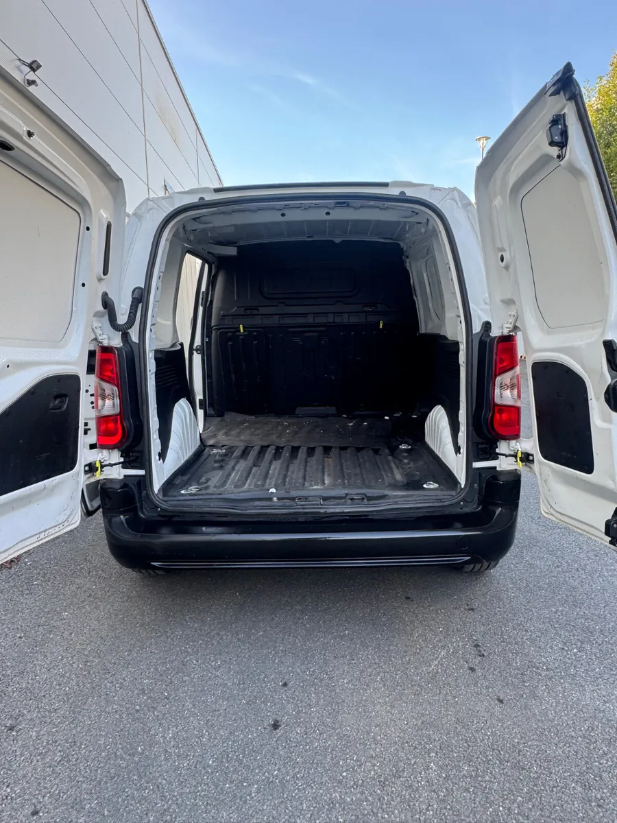 Peugeot Partner 2021 new doe 07/26 - Image 3
