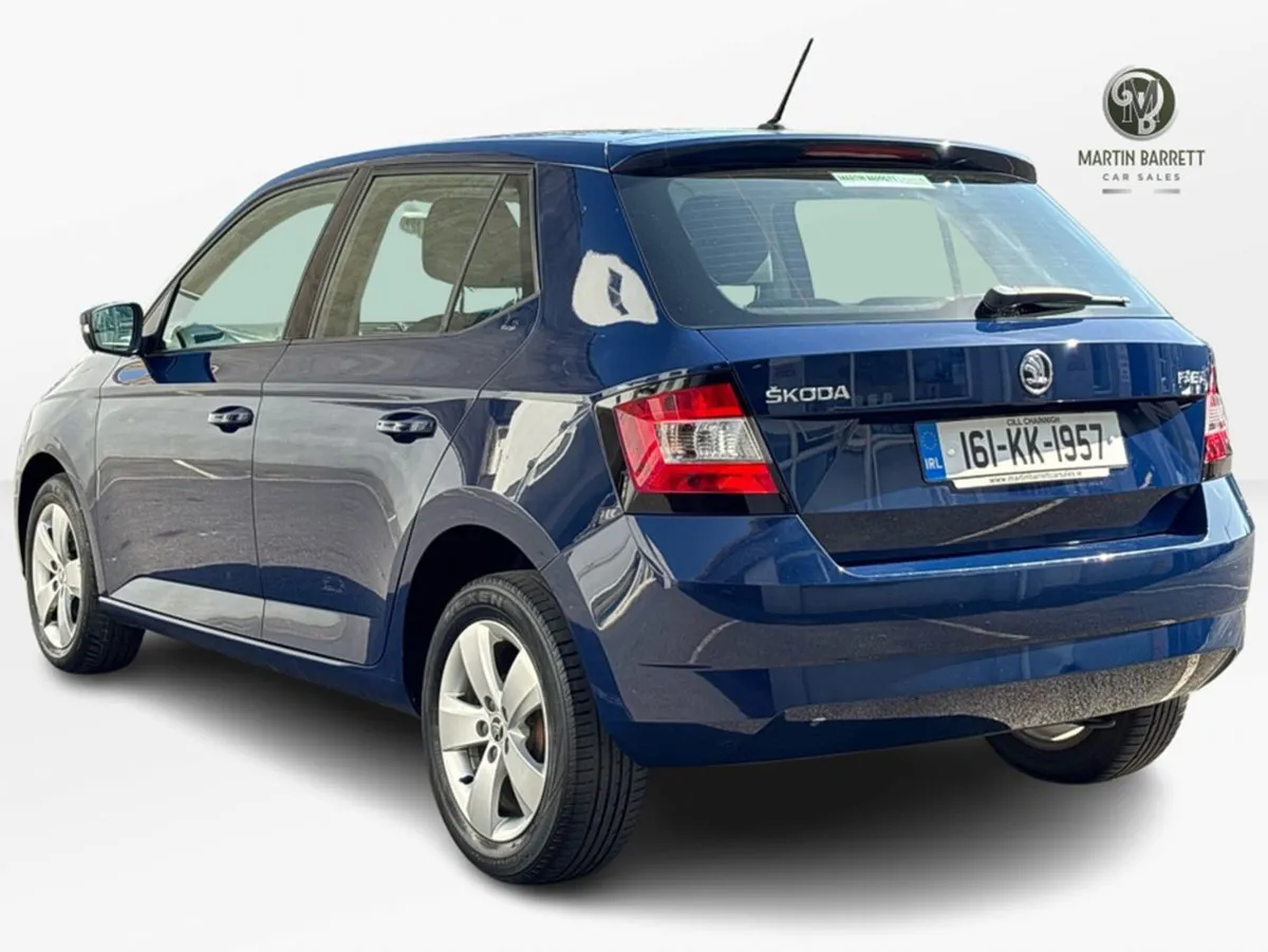 Skoda Fabia Ambition 1.0 MPI 60hp 4DR - Image 4