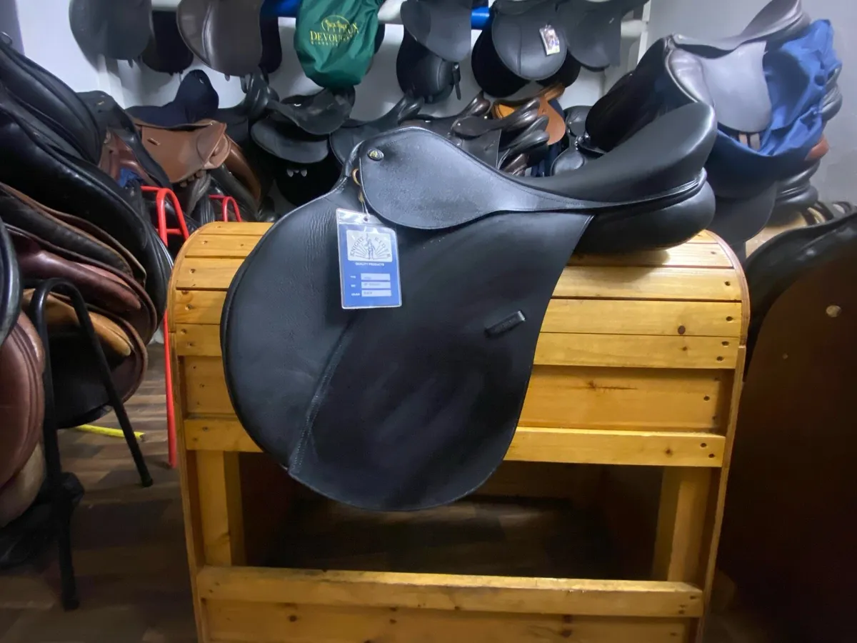 18” new knightrider GP black leather saddle - Image 2