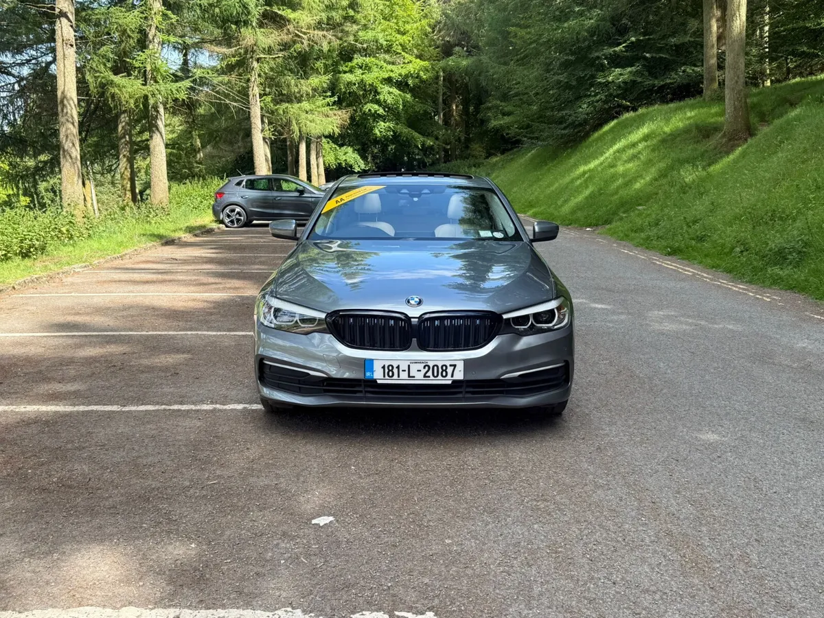 Warranty BMW 5-Series 530e iPerformance Like New - Image 2
