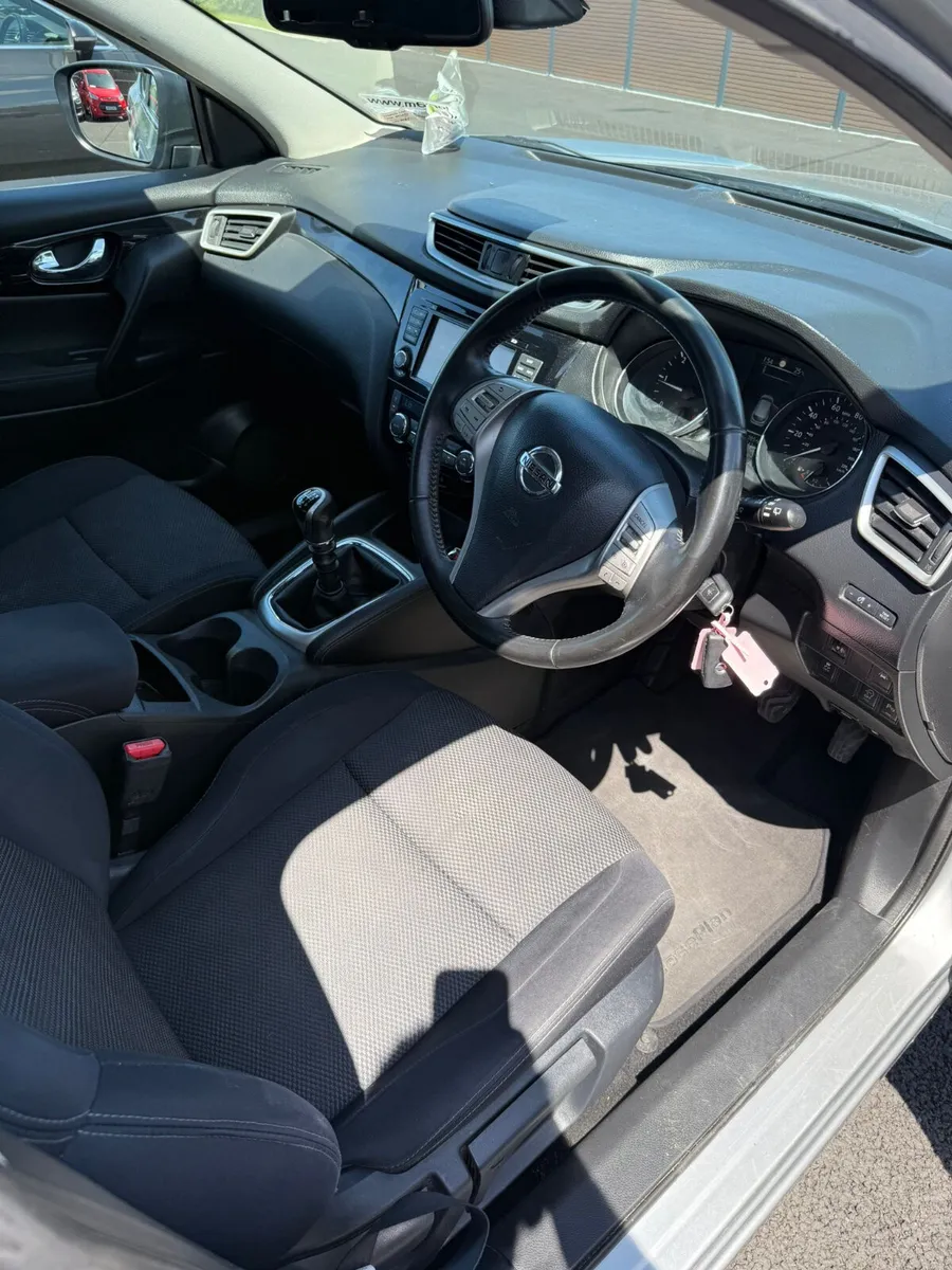 Nissan Qashqai 2016 1.5Dci FSH - Image 3