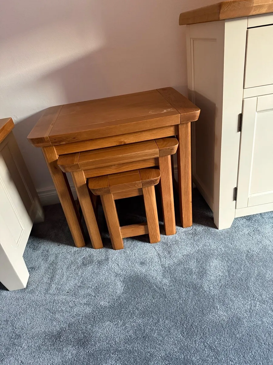 Nest tables - Image 1