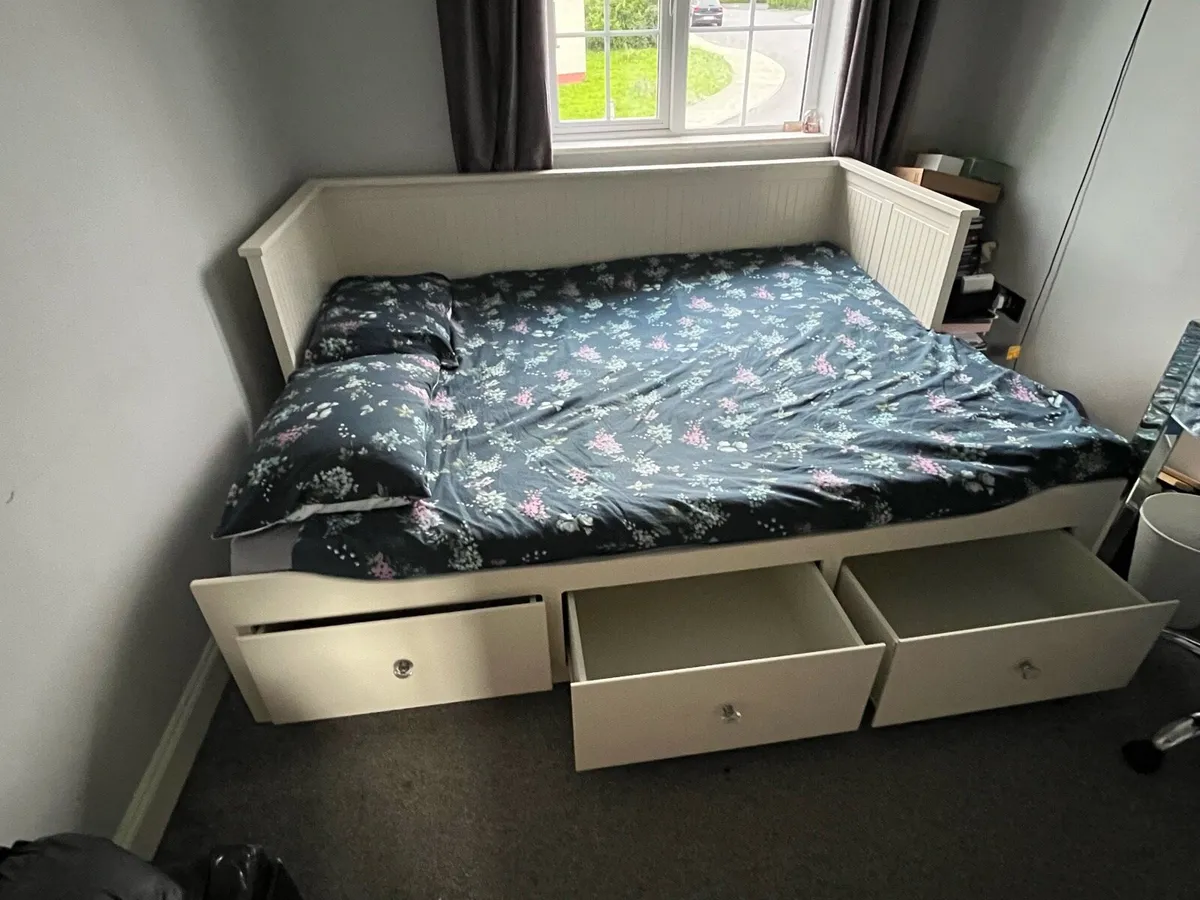Hemnes Day Bed - Image 4