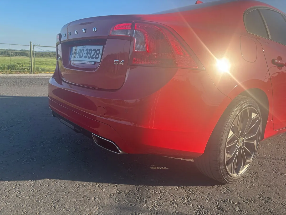VOLVO S60 2015 181BHP plus - Image 4