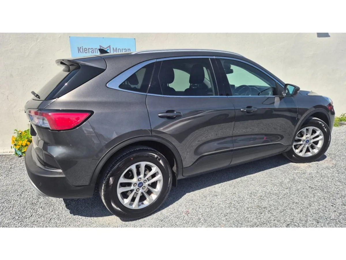 Ford Kuga Titanium - Image 4