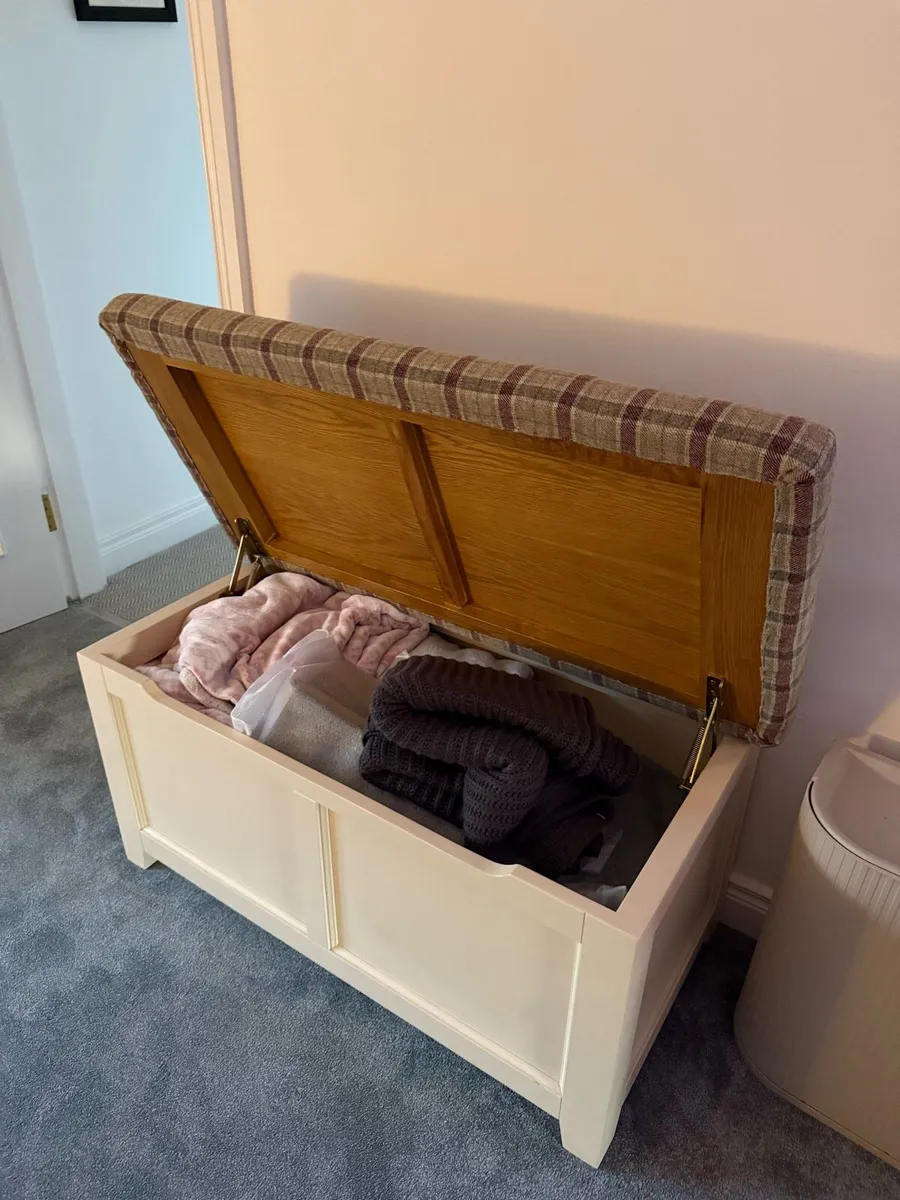 Blanket Box - Image 2
