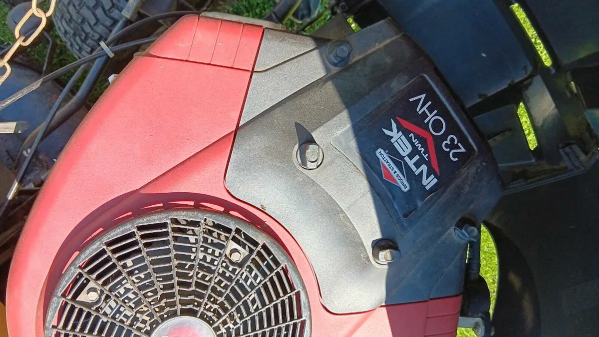 Replacement engines for ride on mowers - Image 1