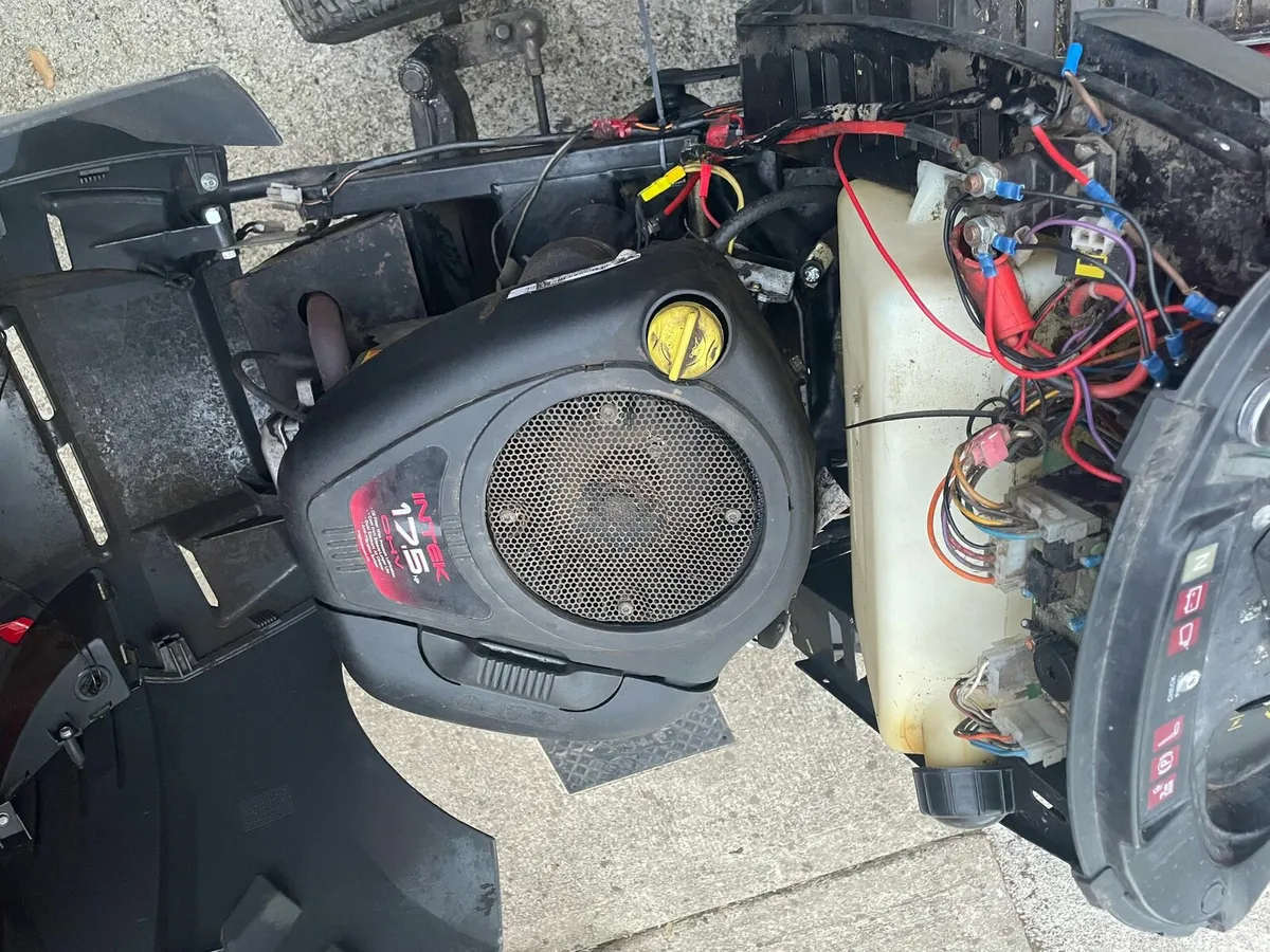 Replacement engines for ride on mowers - Image 4