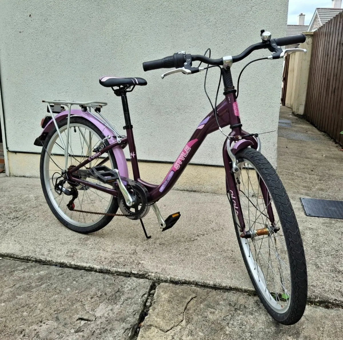 Girls Bike 24" - Image 3