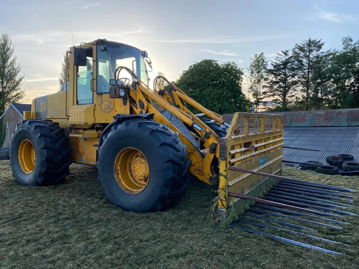 Jcb 414 - Image 1