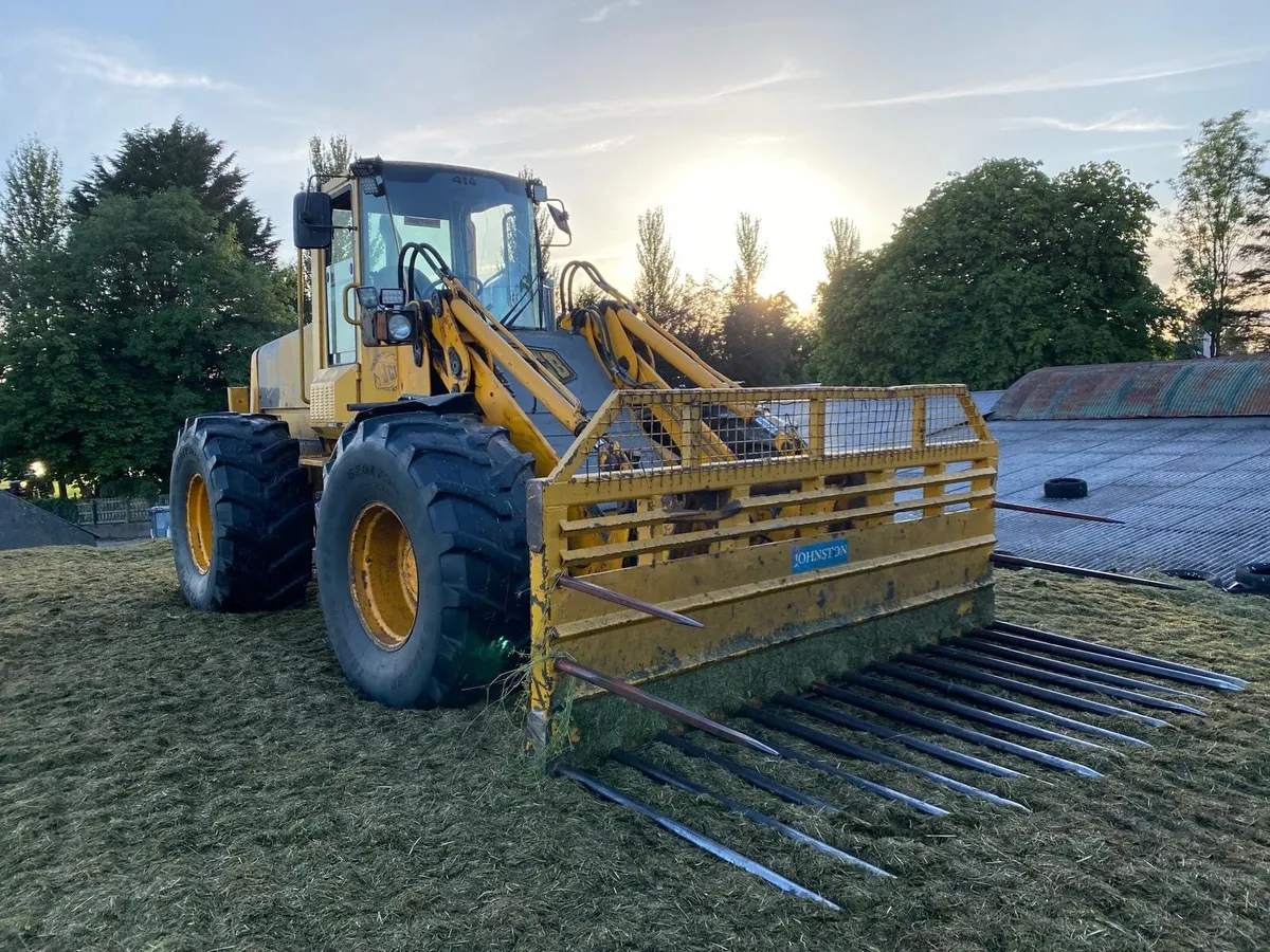 Jcb 414 - Image 2
