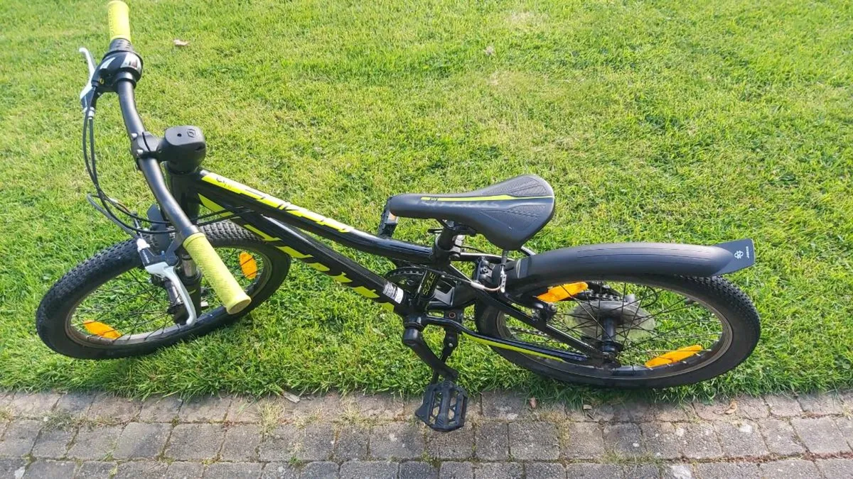 Scott Scale 20 inch kids bike - Image 1
