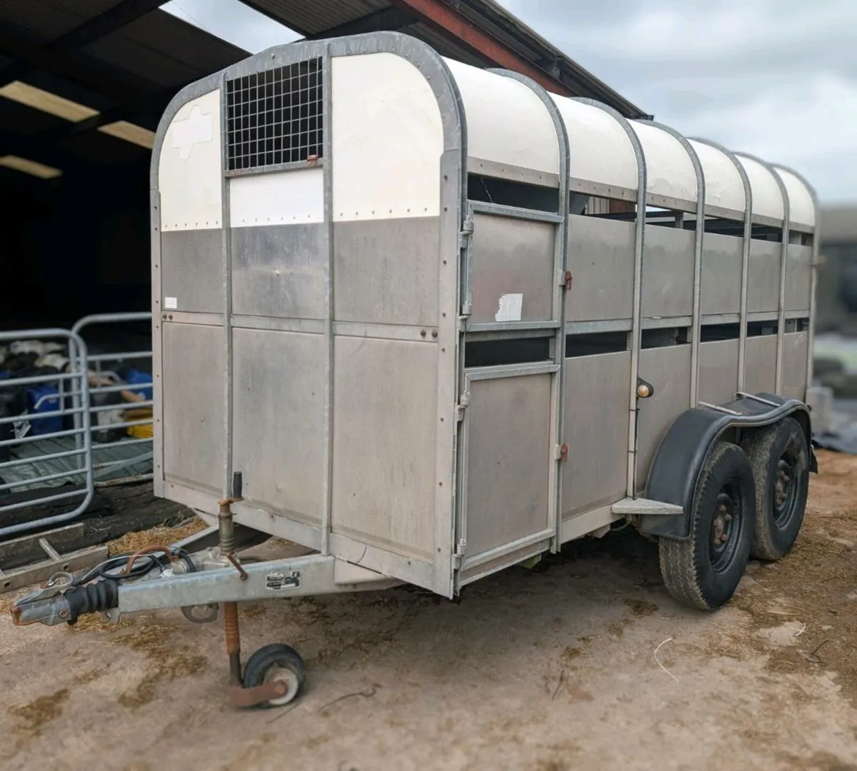Nugent Cattle Trailer 12ft x 6ft - Image 2