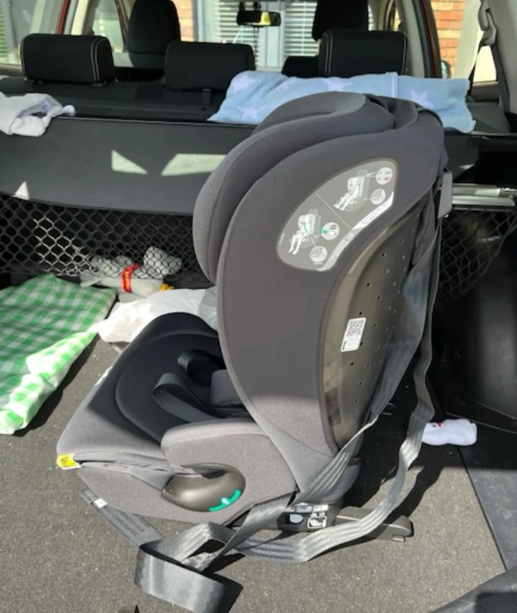 Brand New Joie Car Seat I-Irvana ISO R129 - Image 4