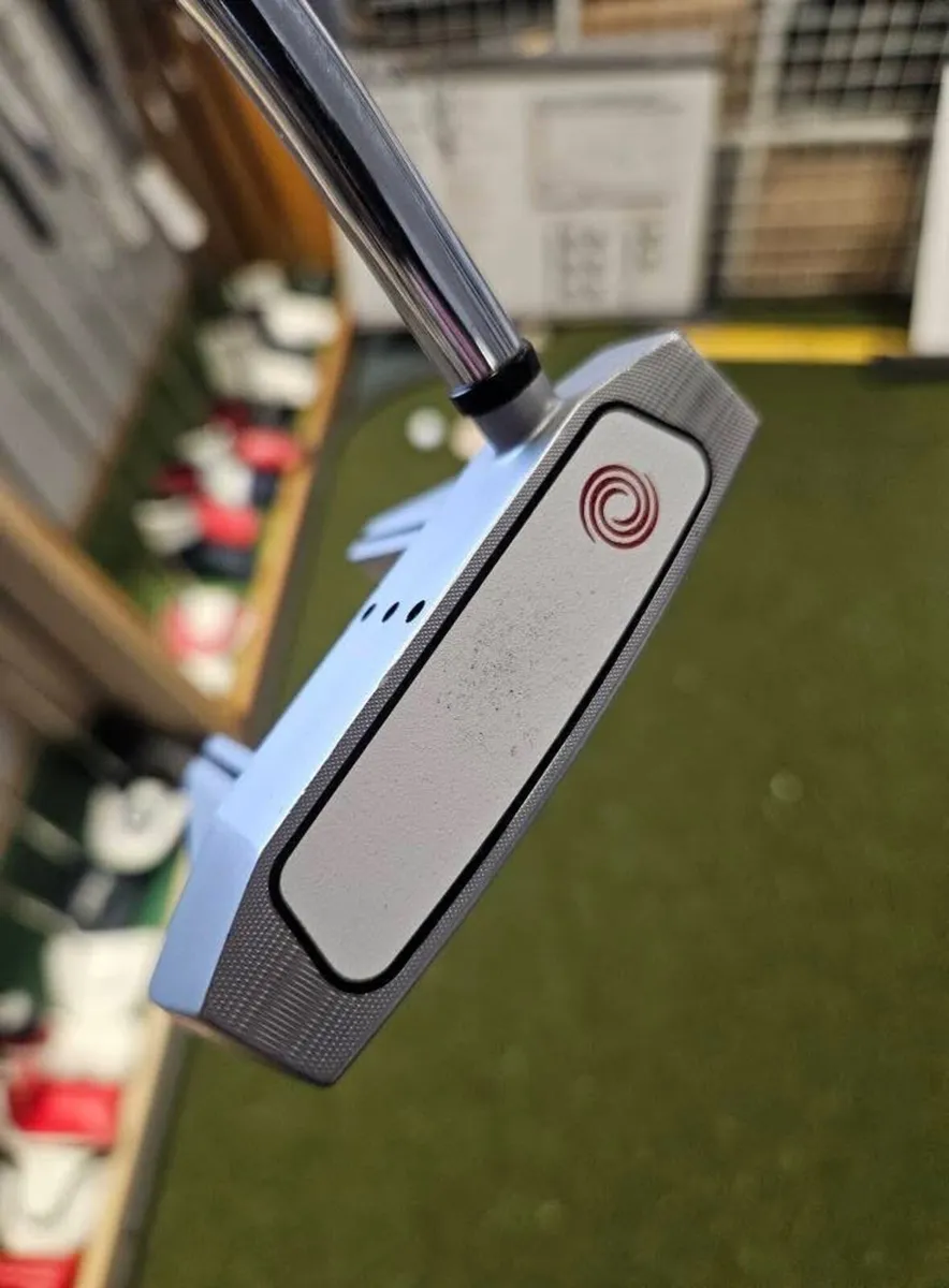 Odyssey White Hot Og 7 Putter - Image 4