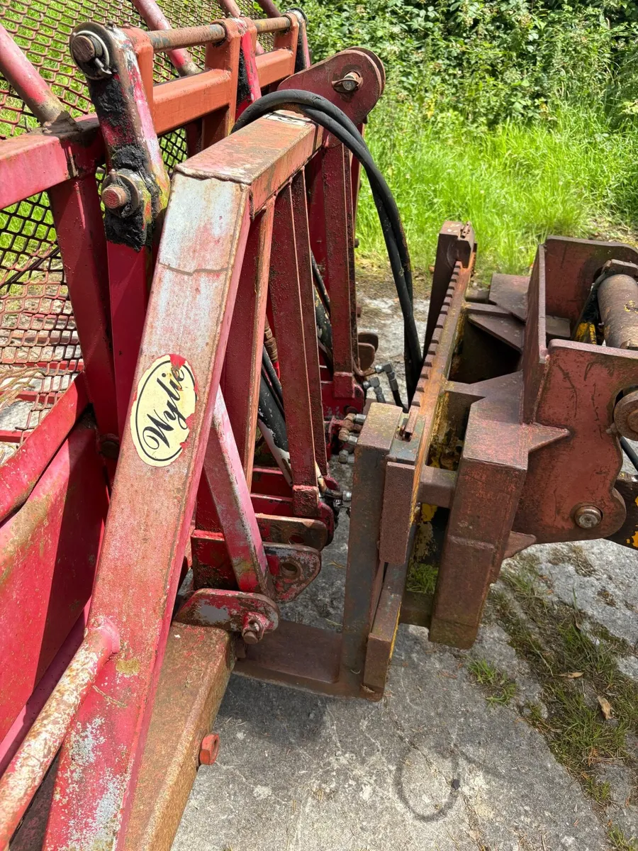 8 ft buckwreck - Image 2