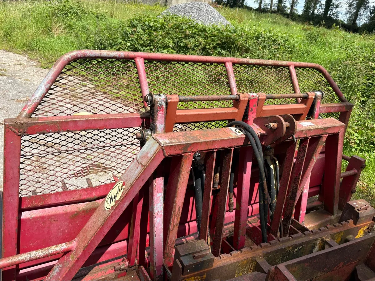 8 ft buckwreck - Image 3