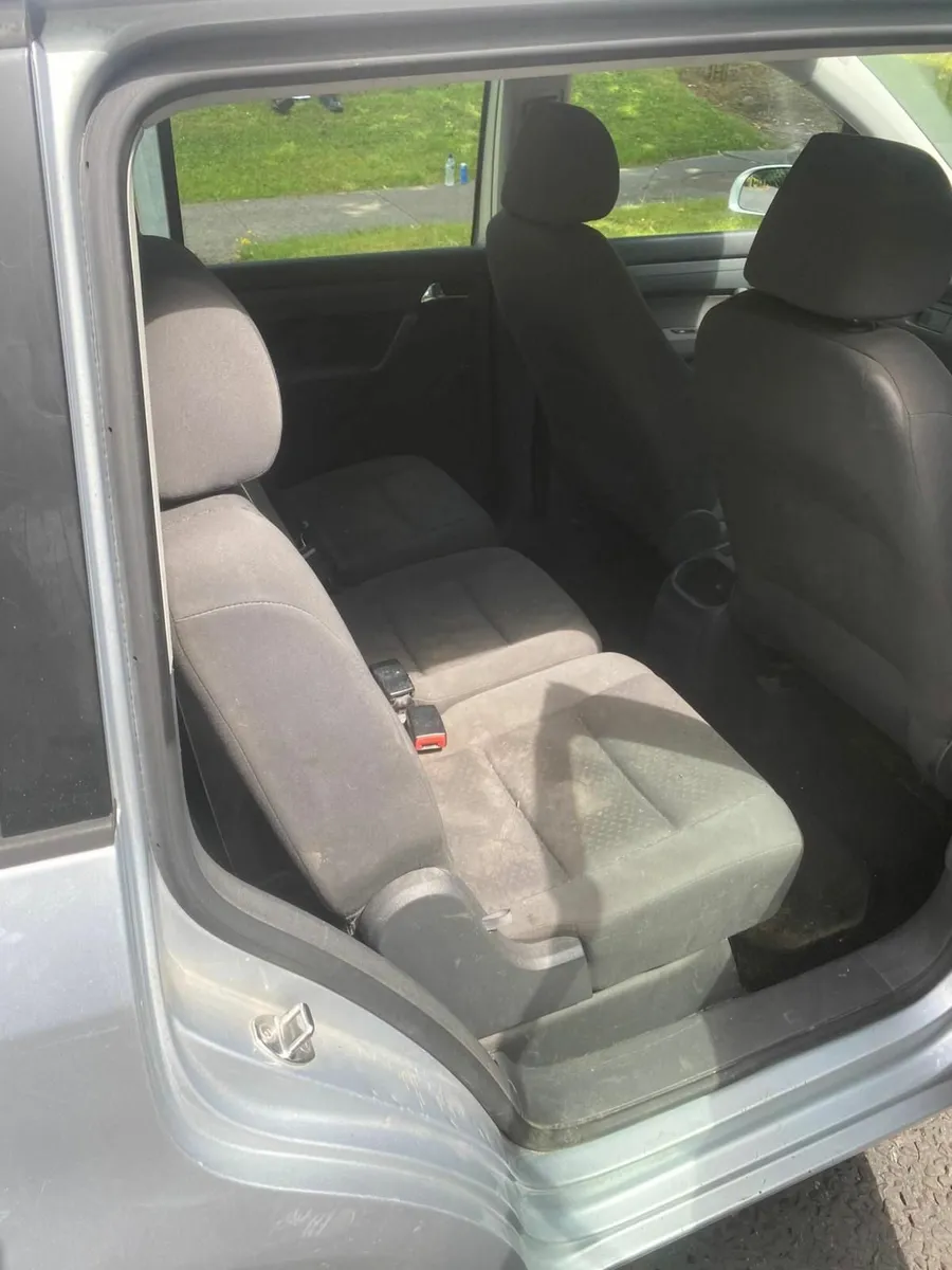 Volkswagen Touran 2006 - Image 3