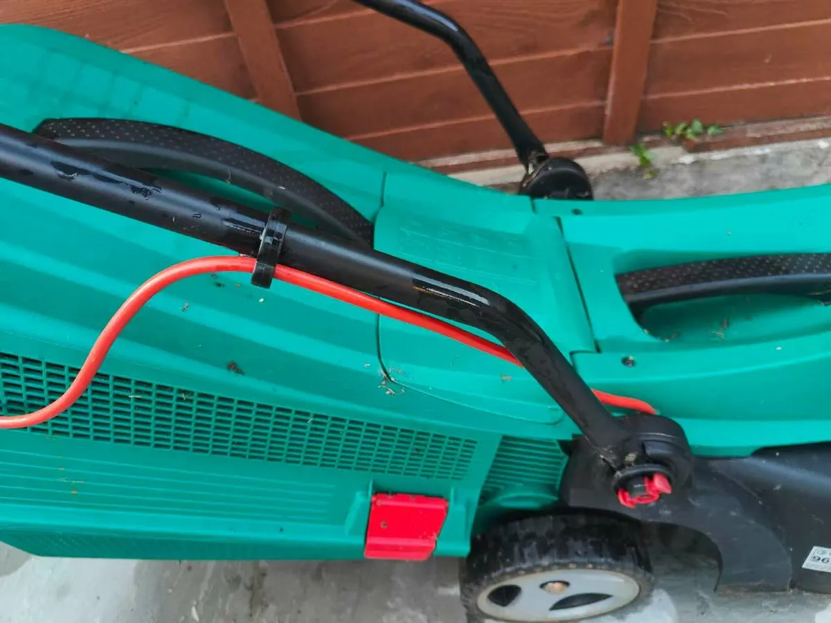 Lawnmower Bosch - Image 2