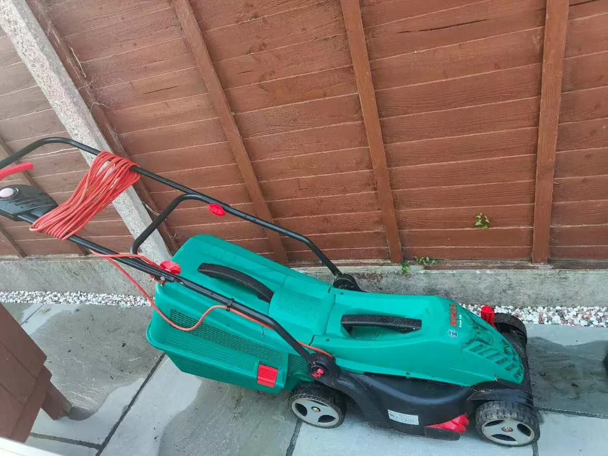 Lawnmower Bosch - Image 3