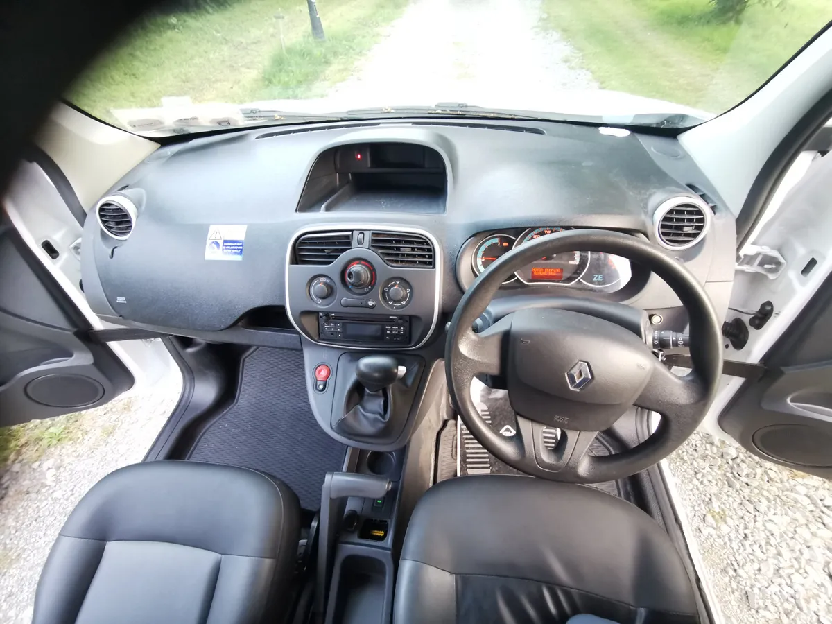 Renault Kangoo 2019 - Image 2