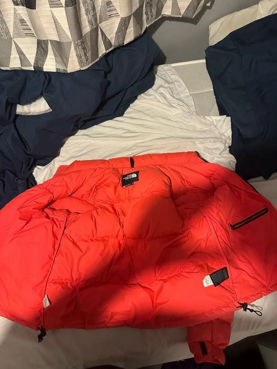 north face Xl jacket - Image 2