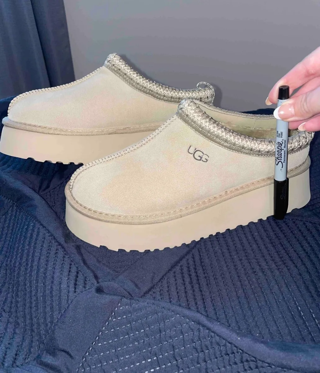 Ugg boots - Image 3