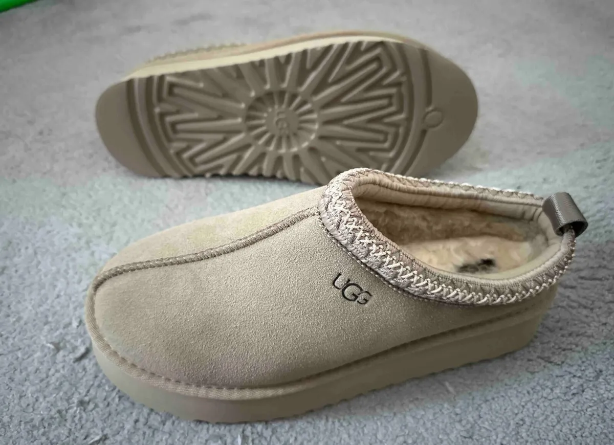 Ugg boots - Image 3
