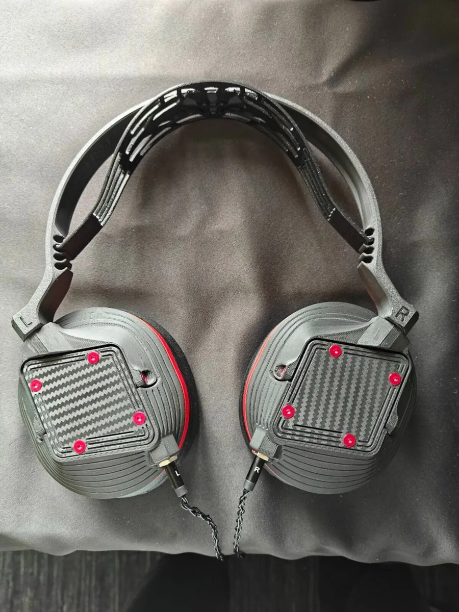 Custom Made Hi-Fi Headphones - Image 2