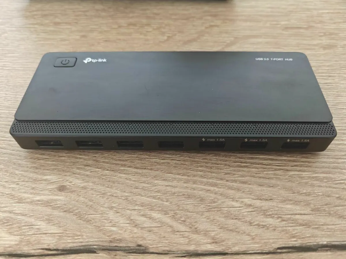 "tp-link Uh700" Usb 3.0 Hub - Image 1