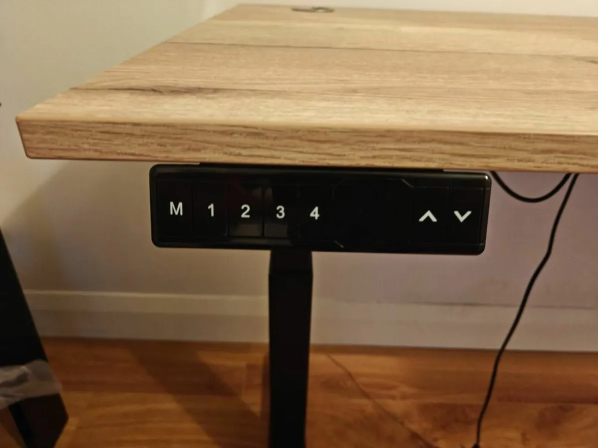 "GoStand" Sit-Stand Desk - Image 4