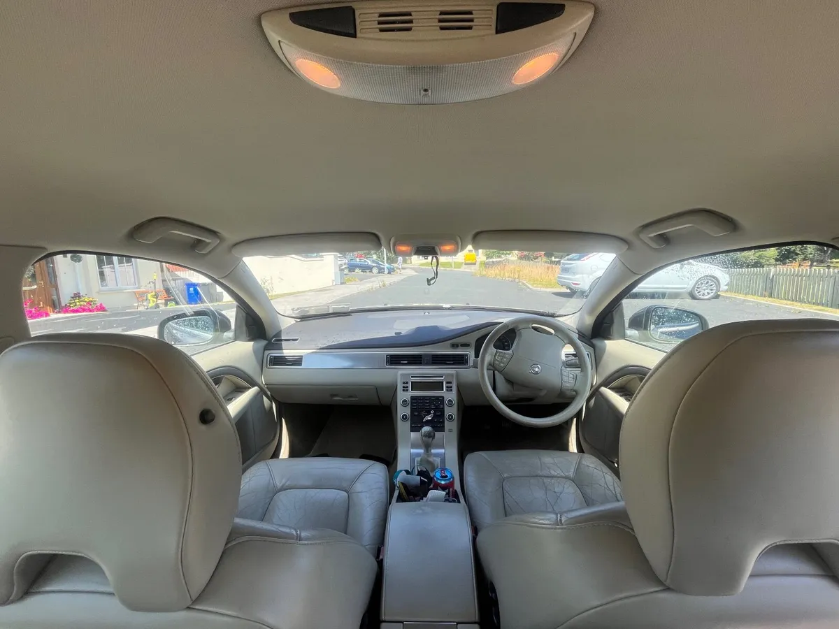 Volvo S80 2008 - Image 2