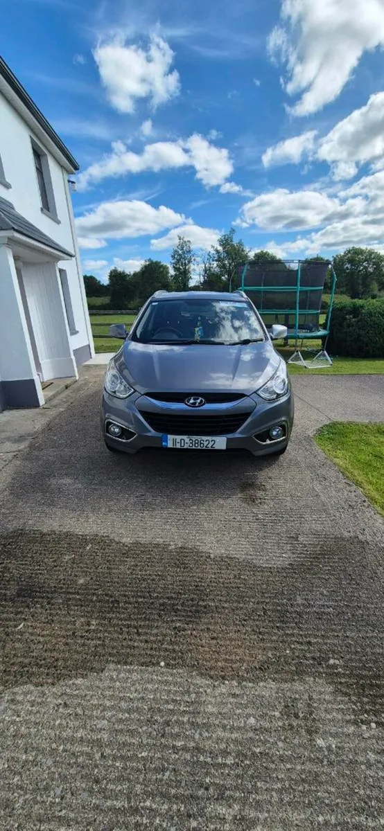 Car - Image 1