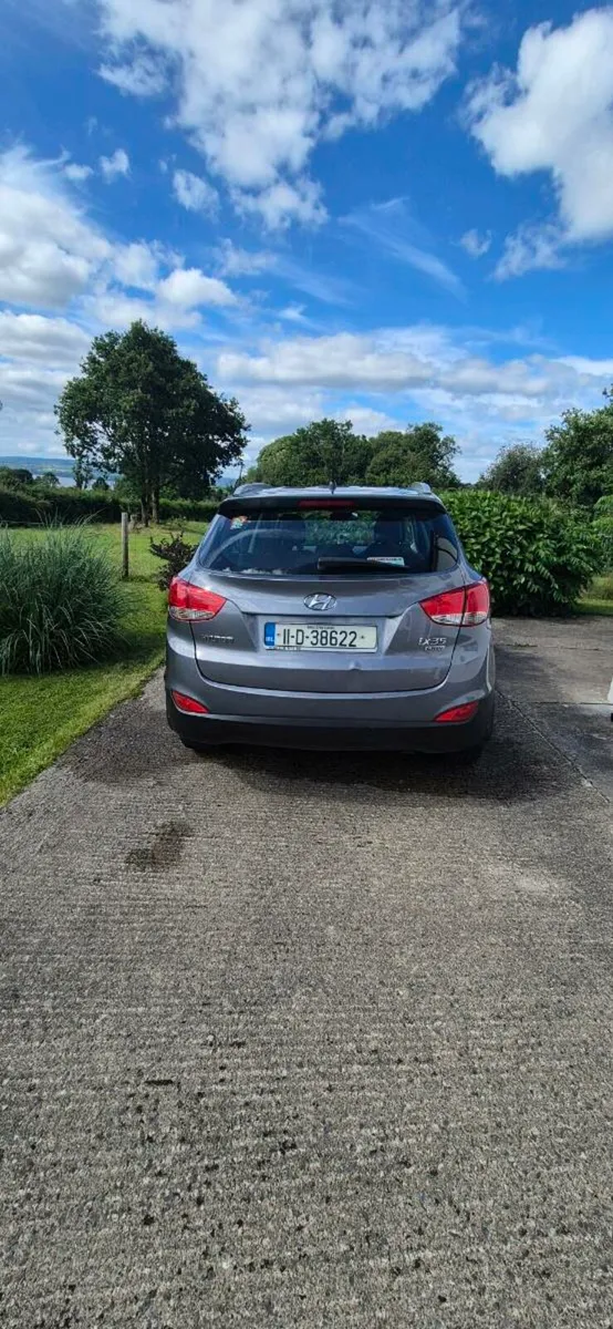 Car - Image 2