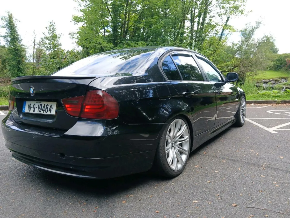 Bmw e90 318D SE - Image 3