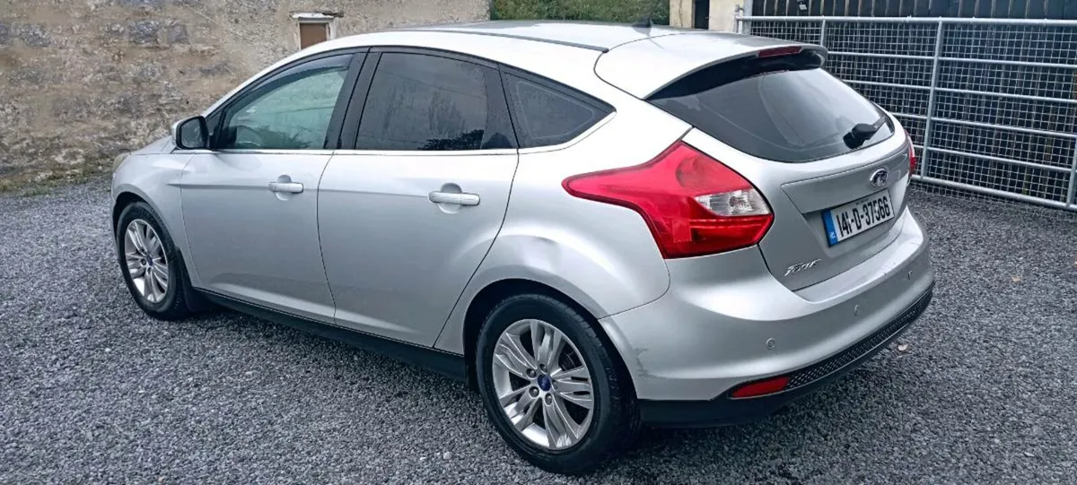 2014 Ford Focus Titanium Navigator - Image 3
