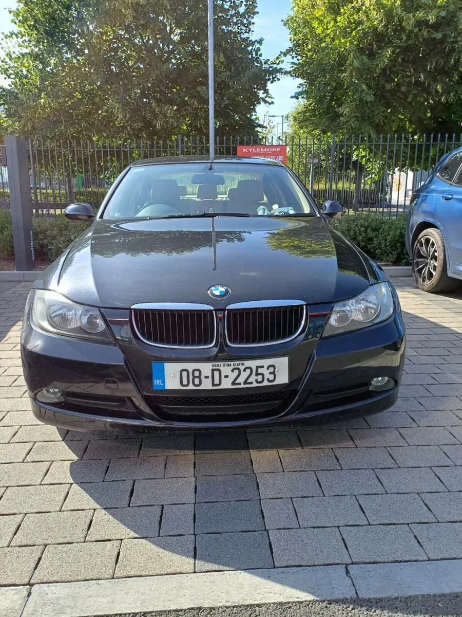 BMW 318i - Image 1