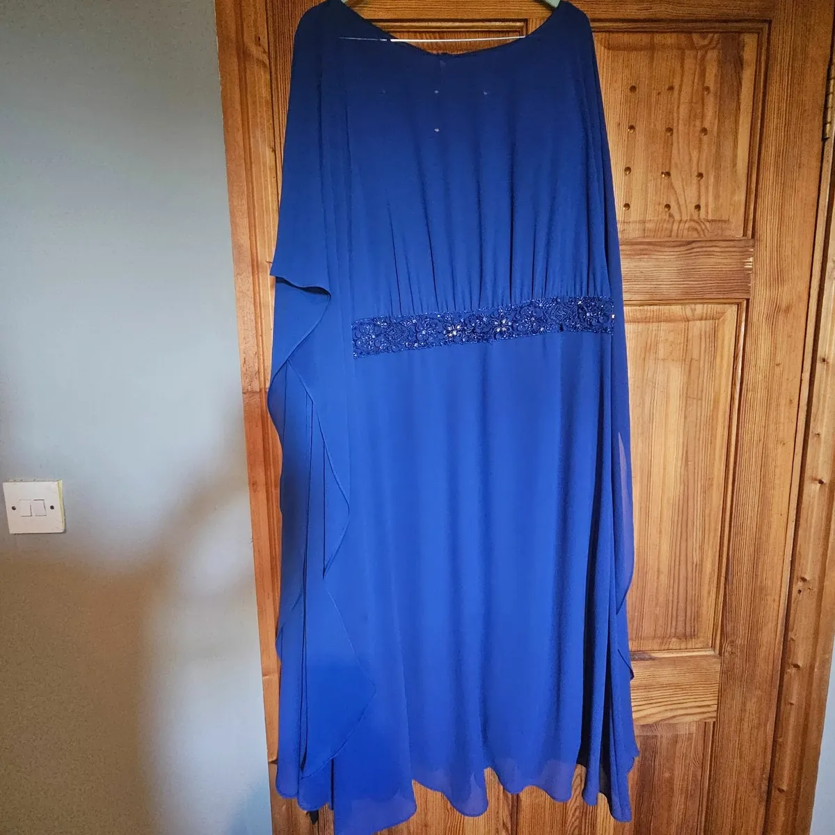 Mother of the bride outfit - Image 2