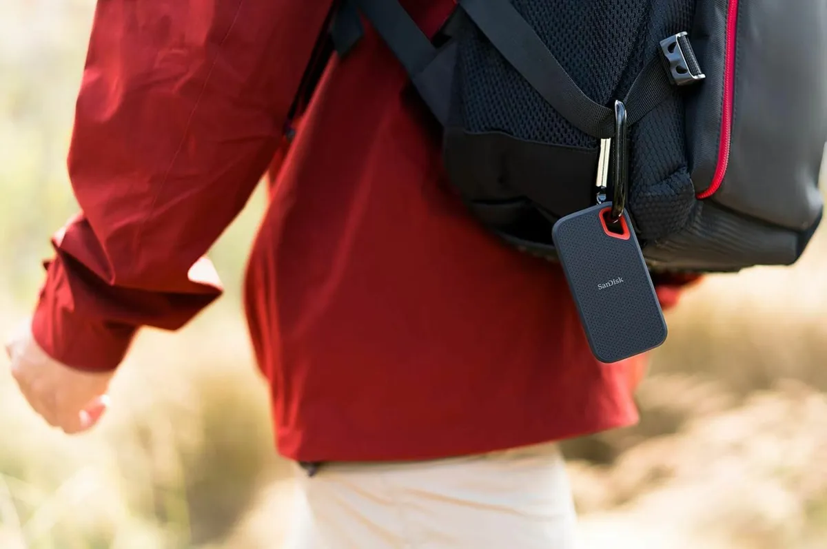 NEW SanDisk Extreme Portable SSD 1TB up to 550MB/s - Image 3