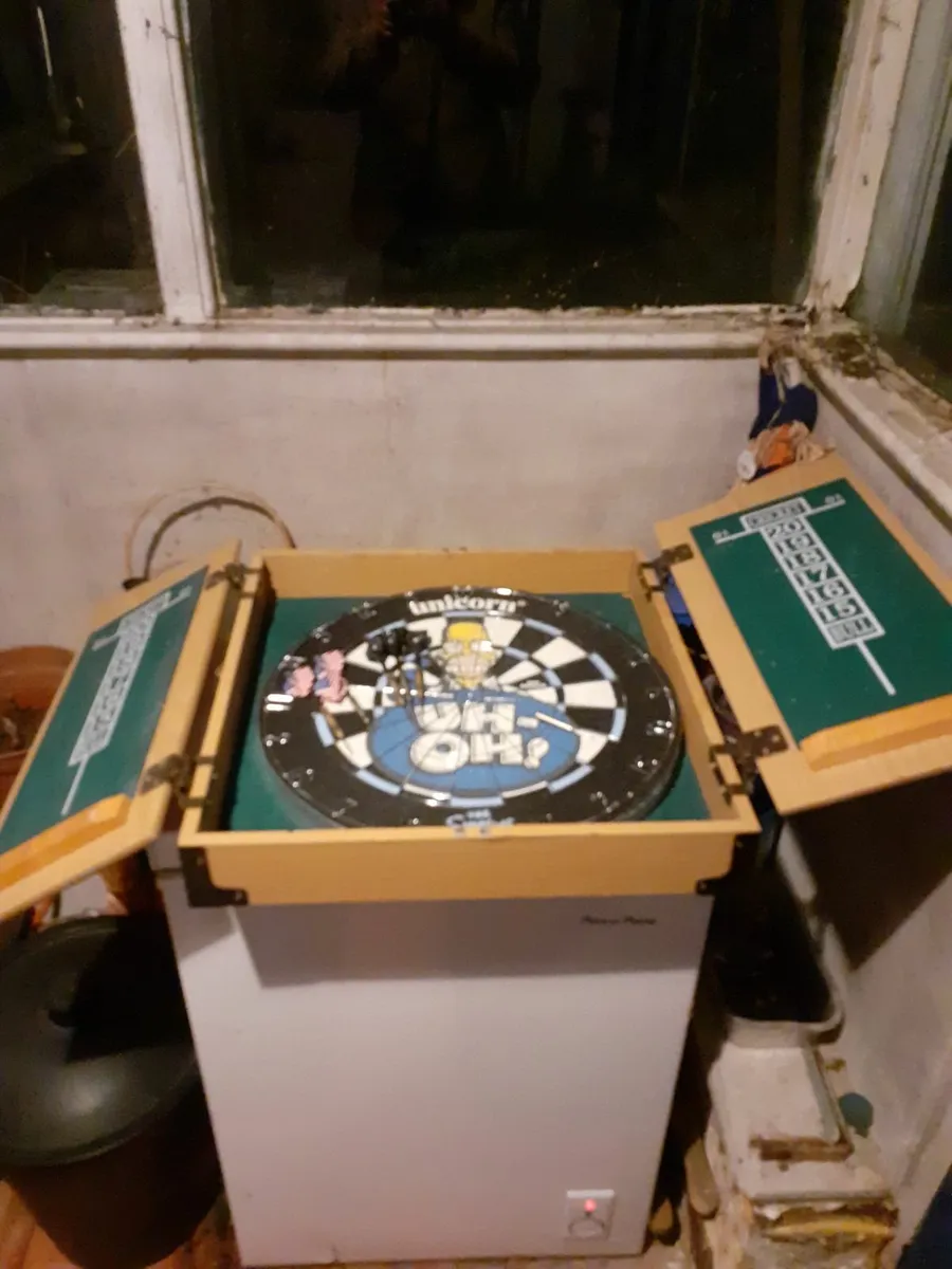 Unicorn Dartboard with scoreboard - Image 3