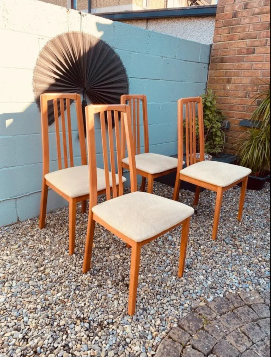 Mid Century Dining Chairs x 4 - Image 2