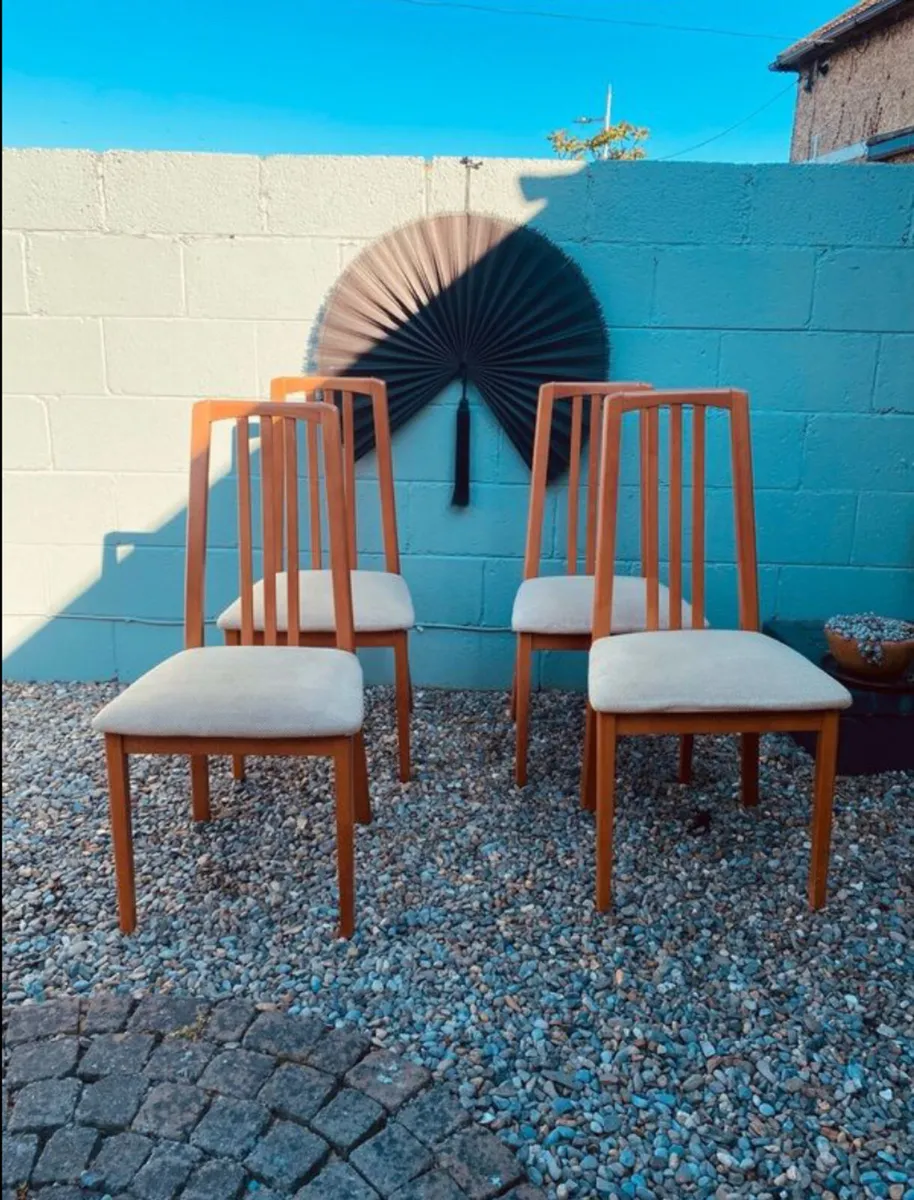 Mid Century Dining Chairs x 4 - Image 4