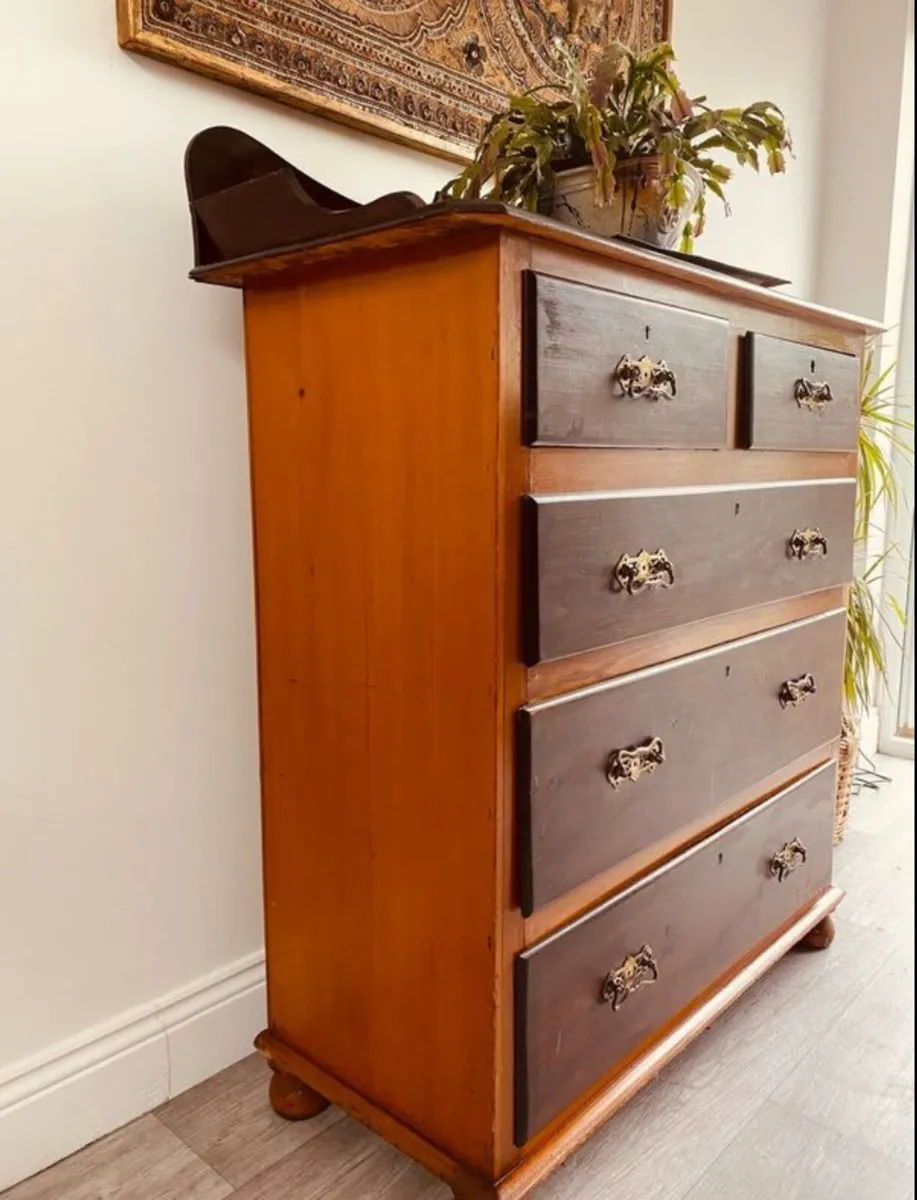 Antique Victorian Pine Chest of Drawers - Image 2