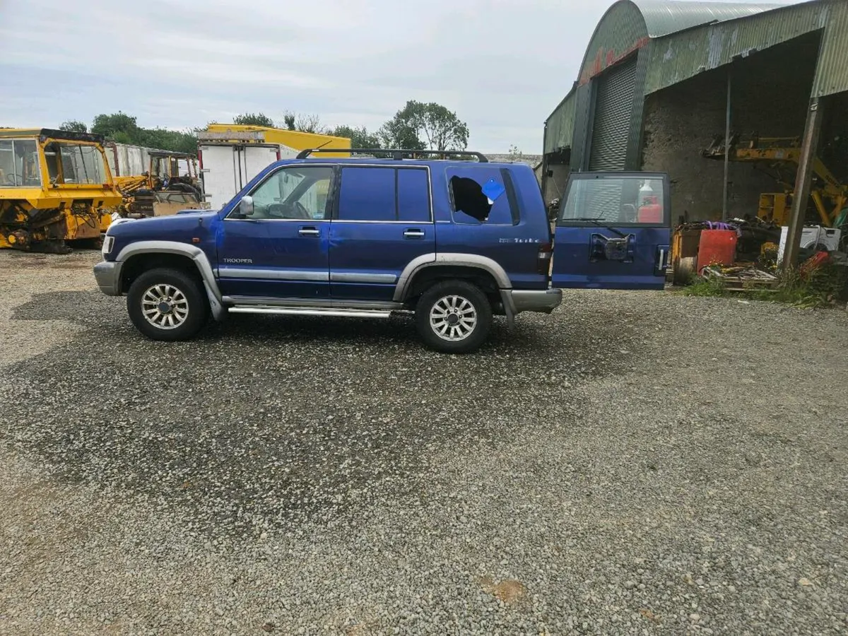 Isuzu trooper - Image 2