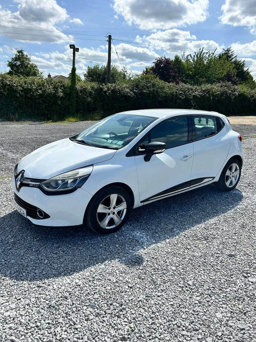 Renault Clio Dynamique Nav 1.2 - Image 1