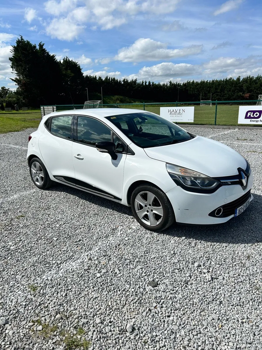 Renault Clio Dynamique Nav 1.2 - Image 3